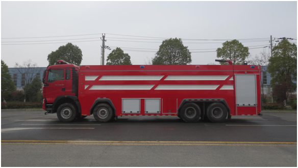 24吨重汽水罐消防车